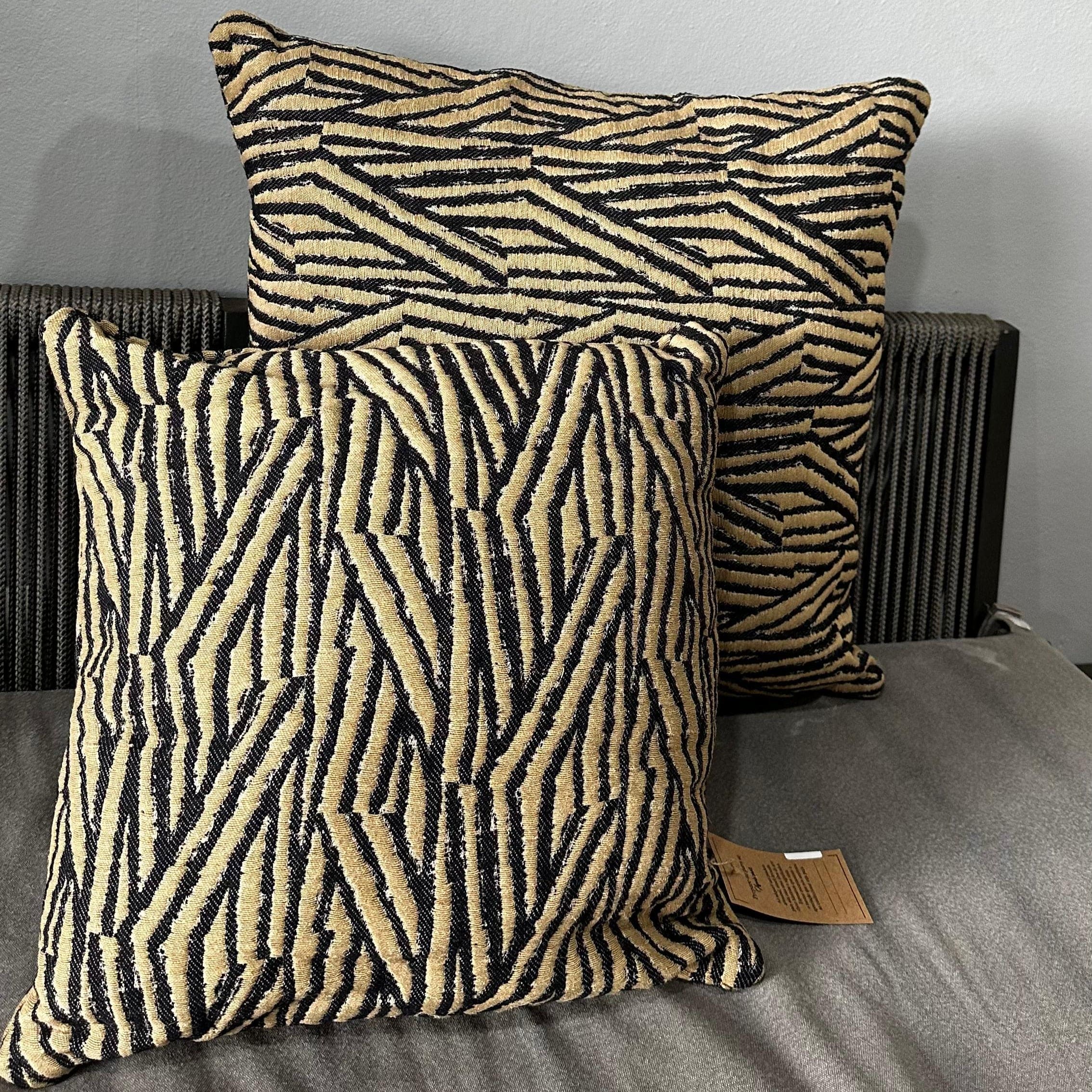 Almofada Tigris - 0,60x0,60 / 0,40x0,40 / 0,20x0,40