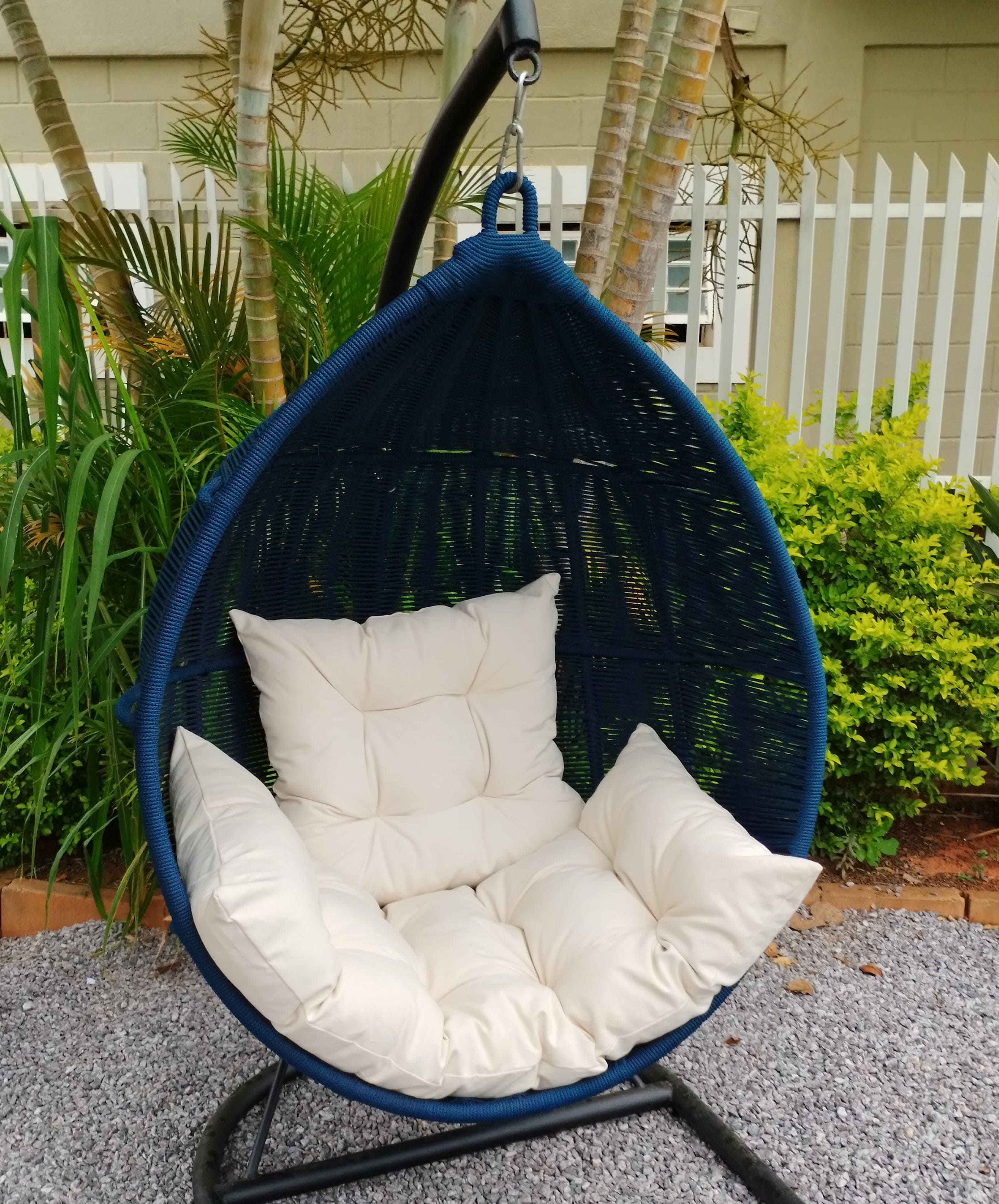Drop Suspended Swing On Nautical Rope